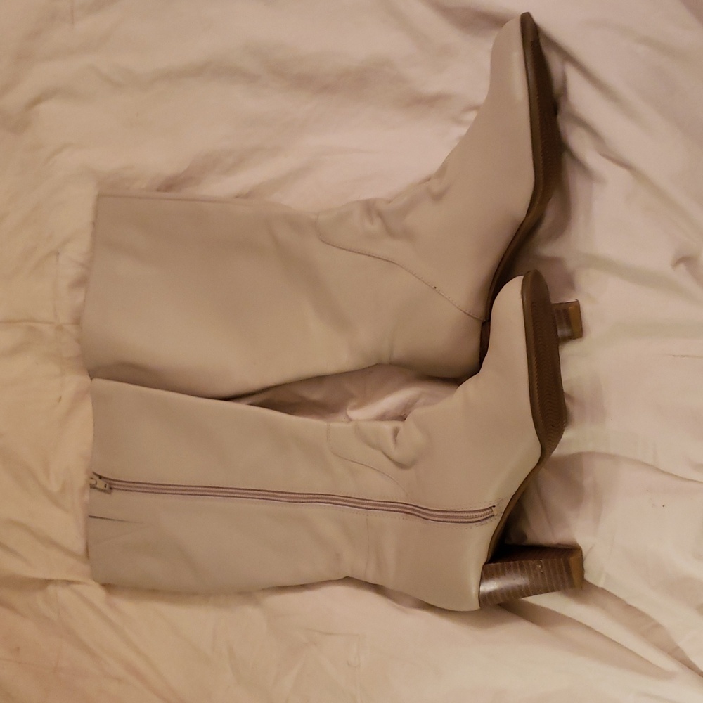 Ladies off white tall boots
